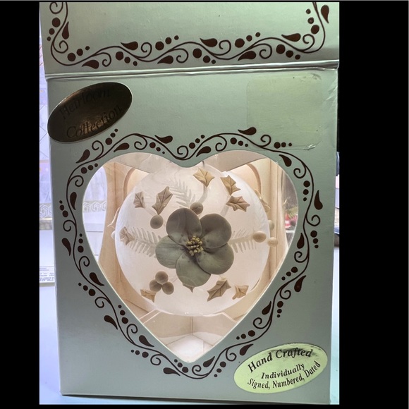 C & B Every Krebs Victorian Hand Blown Glass 1989 Christmas Ornament - Picture 8 of 8